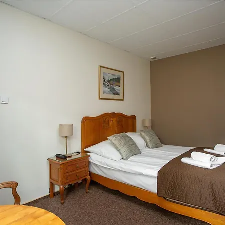 Pod Debem U Jakuba Motel