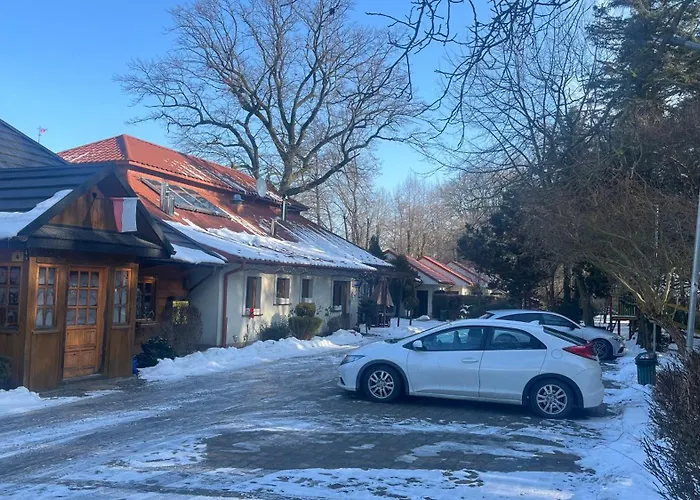 Motel Pod Dębem U Jakuba *